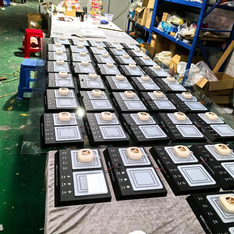 东莞深圳亚克力3C数码产品展示架制作源头工厂——专业定制，助力数码产品立体陈列